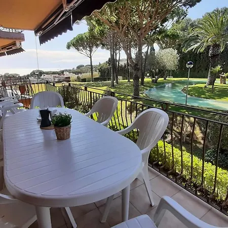 Апартаменты I-90 - Калелья-де-Палафружель